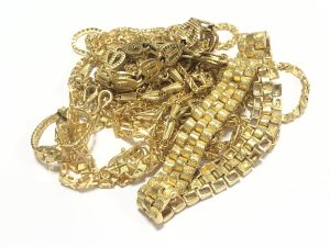 【貴金属の買取価格が高騰中！】静岡市で金・貴金属の高価買取なら！買取おりづるドン・キホーテパウSBS通り店！