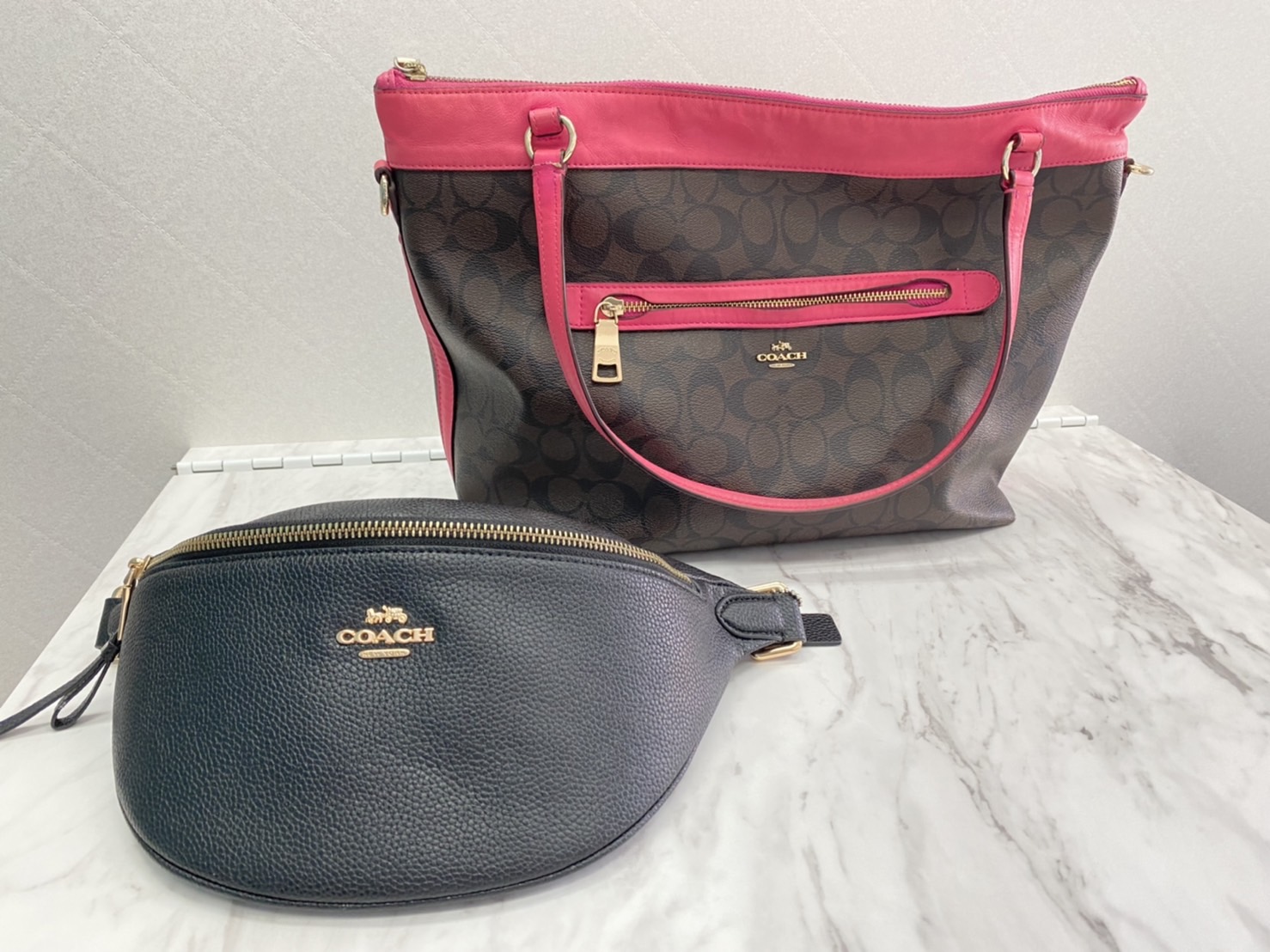 コーチのバッグとウエストバッグを藤枝市よりお越しのお客様よりお買取りさせていただきました！！