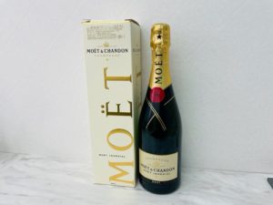 藤枝のリサイクルショップ！藤枝で【お酒】の高価買取なら買取おりづる藤枝駅前店へ！