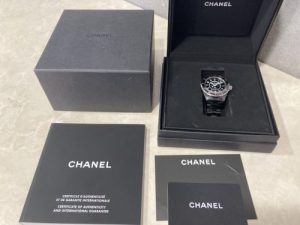 CHANEL シャネル J12 時計 H0685 ブランド時計