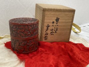 静岡市駿河区で骨董品を売るなら買取おりづる静岡ドン・キホーテパウSBS通り店にお任せください！！