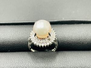 藤枝でダイヤ【貴金属】の買取は買取おりづる藤枝駅前店！