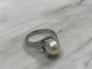 藤枝市でプラチナの買取なら高価買取の買取おりづる藤枝駅前店にお任せください！
