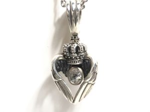 静岡市で【ジャスティンデイビス買取】シルバーアクセを売るなら買取おりづる静岡ドン・キホーテパウSBS通り店へ！