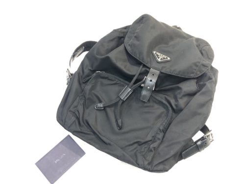 横浜市弘明寺で【プラダ（PRADA）の高価買取店】買取おりづる横浜弘明寺店です！