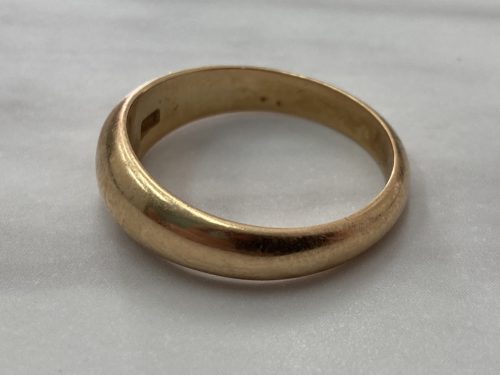 静岡県藤枝市で金を売るなら買取おりづる藤枝駅前店へ！