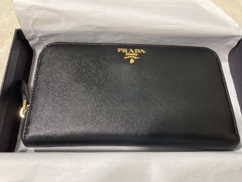 上大岡駅付近でプラダの高価買取なら買取おりづる横浜弘明寺店にお任せください！！