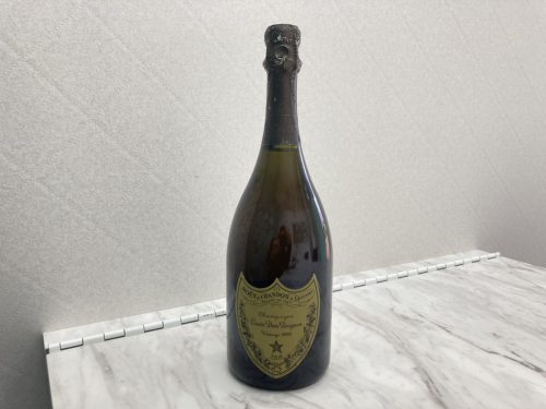 静岡県焼津市でお酒（ドンペリ）を売るなら高価買取の買取おりづる藤枝駅前店へ！