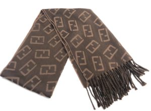 横浜市南区永田台で【フェンディ(FENDI)買取】ブランド品を売るなら買取おりづる横浜弘明寺店へ!