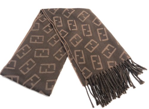 横浜市南区永田台で【フェンディ（FENDI）買取】ブランド品を売るなら買取おりづる横浜弘明寺店へ！