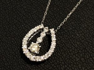 静岡県藤枝市で【宝石・ジュエリー買取】なら専門鑑定士による高額査定！買取おりづる藤枝駅前店にお任せください！