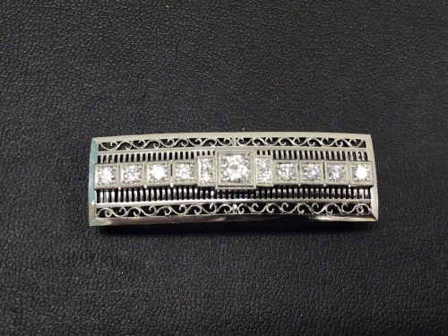 横浜市南区で【ジュエリー・宝石】の高価買取は!リサイクルショップ買取おりづる横浜弘明寺店にお任せください!