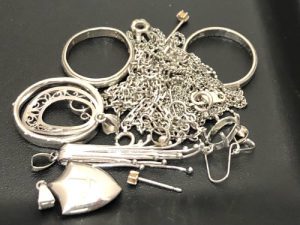 静岡県静岡市でプラチナなどの貴金属買取なら買取おりづる静岡ドン・キホーテパウSBS通り店へ！