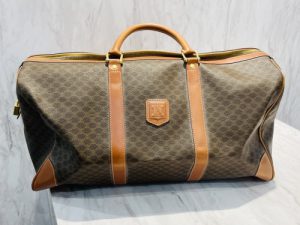 静岡市葵区で【セリーヌ（CELINE）買取】ブランド品の高価買取店！買取おりづる静岡ドン・キホーテパウSBS通り店！