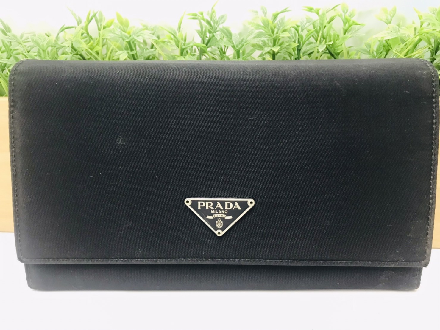 横浜市港南区上大岡で【プラダ（PRADA）買取】は！リサイクルショップ買取おりづる横浜弘明寺店にお任せください！