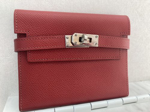 南区弘明寺でＨＥＲＭＥＳ(エルメス)の財布の高価買取なら買取おりづる横浜弘明寺店にお任せください！！