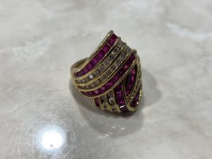 港南区上大岡付近で金の指輪の高価買取なら買取おりづる横浜弘明寺店にお任せください！！
