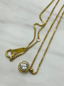 藤枝で【ダイヤ】の高価買取なら買取おりづる藤枝駅前店へ！