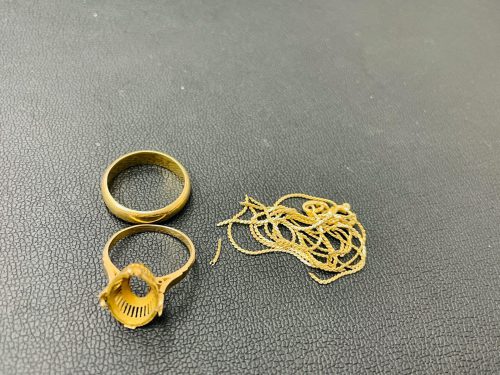 焼津市で【金・プラチナ】貴金属の高価買取なら買取おりづる藤枝駅前店へ！