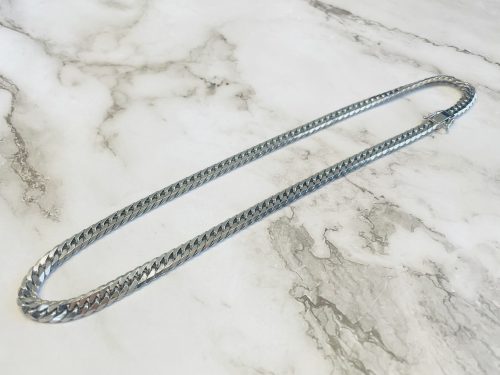 静岡市清水区で【プラチナ 買取】なら貴金属の高価買取店!買取おりづる静岡ドン・キホーテパウSBS通り店にお任せください!