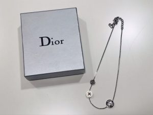 横浜市南区六ッ川で【クリスチャンディオール（Dior ）買取強化中！】リサイクルショップ買取おりづる横浜弘明寺店！