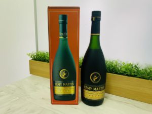お酒の出張買取！弘明寺の買取店！リサイクルショップ買取おりづる横浜弘明寺店にお任せください！