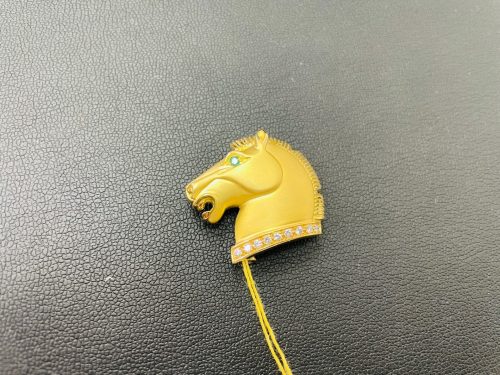 藤枝で【金・プラチナ】貴金属の高価買取なら買取おりづる藤枝駅前店へ！