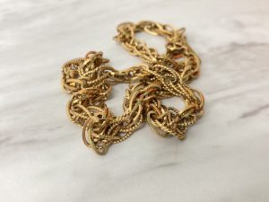 静岡県葵区付近で金製品の高価買取なら買取おりづる静岡ドン・キホーテパウSBS通り店の出張買取におまかせください！