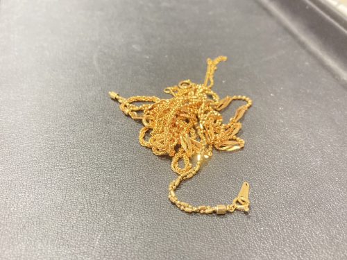 静岡県葵区付近で金の高価買取なら買取おりづる静岡ドン・キホーテパウSBS通り店におまかせください!