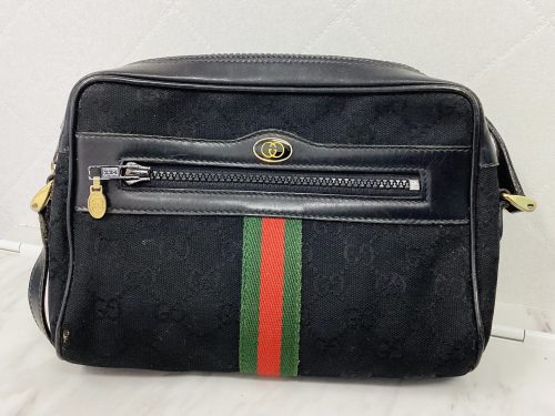 横浜市六ツ川で【GUCCI グッチ】ブランドの買取ならリサイクルショップ買取おりづる横浜弘明寺店へ!