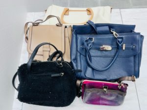 焼津市にて【ノーブランドバッグ】の高価買取なら買取おりづる藤枝駅前店をご利用ください！