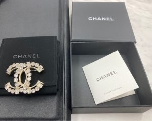 シャネル CHANEL ブローチ ラインストーン