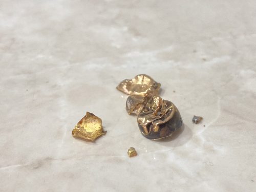 静岡市清水区で金歯の高価買取なら買取おりづる静岡ドン・キホーテパウSBS通り店におまかせください!