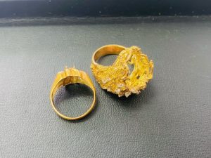 横浜市南区で【金、プラチナ】貴金属の買取ならリサイクルショップ買取おりづる横浜弘明寺店へお任せください!