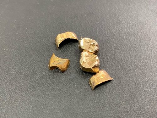 金歯も買取れます！上大岡と井土ヶ谷の隣！リサイクルショップ買取おりづる横浜弘明寺店におまかせください！