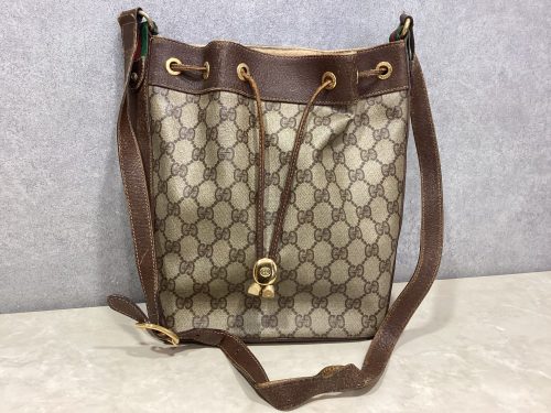 横浜市井土ヶ谷で【GUCCI グッチ】ブランドの買取ならリサイクルショップ買取おりづる横浜弘明寺店へ！