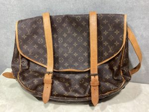 横浜市港南区で【ルイ ヴィトン買取】ブランド品の買取ならリサイクルショップ買取おりづる横浜弘明寺店へ！