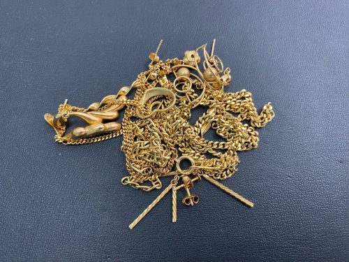 横浜市港南区で【金、プラチナ】貴金属の買取ならリサイクルショップ買取おりづる横浜弘明寺店へお任せください！