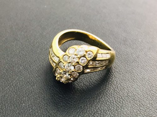 横浜市南区で【金、プラチナ】貴金属の買取ならリサイクルショップ買取おりづる横浜弘明寺店へお任せください！