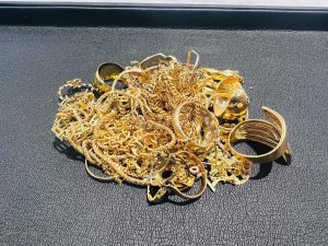 静岡市葵区で【金】の高価買取するなら買取おりづる静岡ドン・キホーテパウSBS通り店がおすすめ♪