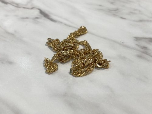 静岡県清水区付近で金の高価買取なら買取おりづる静岡ドン・キホーテパウSBS通り店におまかせください!