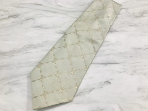 横浜市南区井土ヶ谷でセリーヌのネクタイを売るなら高価買取のリサイクルショップ買取おりづる横浜弘明寺店にお任せください！