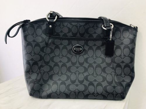 横浜市港南区上大岡で【COACH(コーチ)】の高価買取！リサイクルショップ買取おりづる横浜弘明寺店におまかせください！