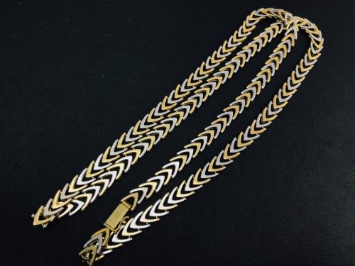 横浜市港南区上大岡で【金、プラチナ】貴金属の買取ならリサイクルショップ買取おりづる横浜弘明寺店へお任せください！