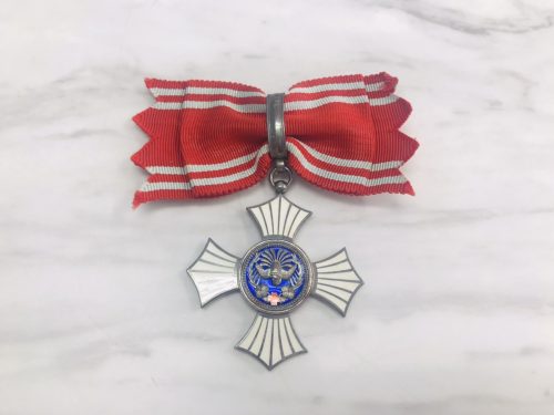 横浜市井土ヶ谷で【勲章の買取】なら！リサイクルショップ買取おりづる横浜弘明寺店におまかせください！