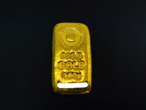 横浜市南区で【金、インゴット】貴金属の買取ならリサイクルショップ買取おりづる横浜弘明寺店へお任せください！