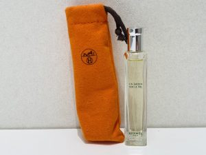 横浜市青葉区で香水、化粧品の買取なら買取おりづる横浜青葉店にお任せください!!