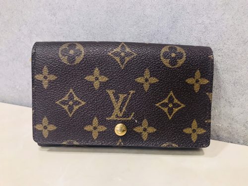 横浜市港南区上大岡で【ルイヴィトンの買取】ブランド買取ならリサイクルショップ買取おりづる横浜弘明寺店へ！