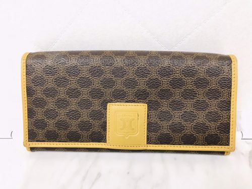 横浜市南区六ッ川で【セリーヌ（CELINE）買取】おすすめのリサイクルショップ！買取おりづる横浜弘明寺店です！