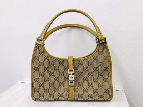 横浜市南区井土ヶ谷で【GUCCI(グッチ)】の高価買取！リサイクルショップ買取おりづる横浜弘明寺店におまかせください！